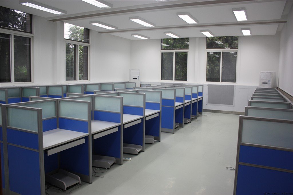 防静电塑胶地板