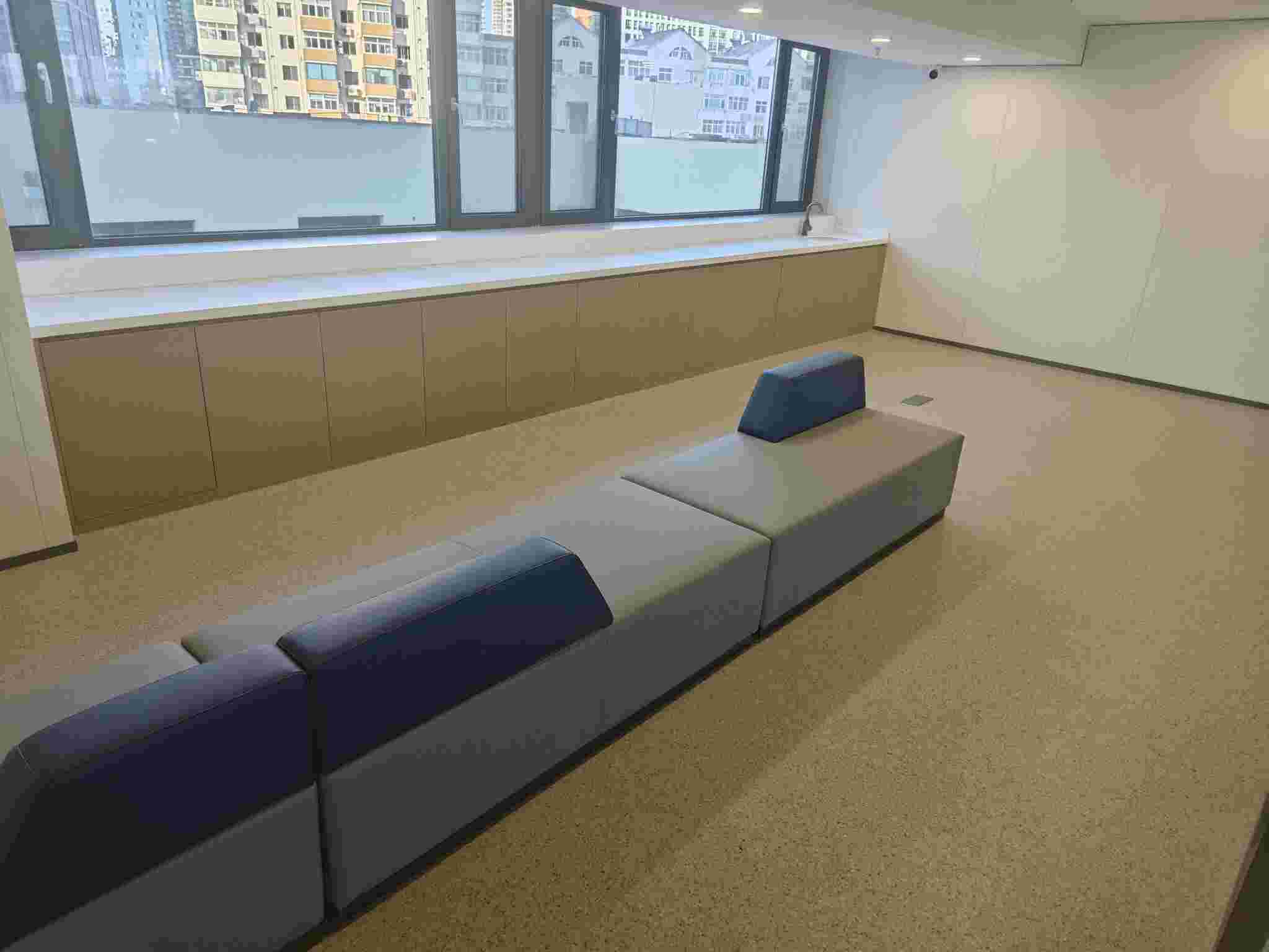 塑胶地板 塑胶地板